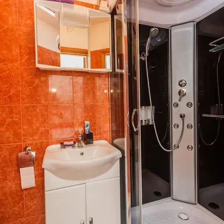 Apartment Vatavuk アパート